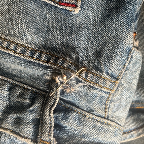 BDG medium wash jeans - Picture 4 of 4